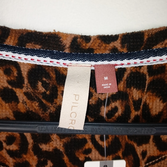 Pilcro Anthropologie Leopard Print Top Size M - Picture 5 of 14